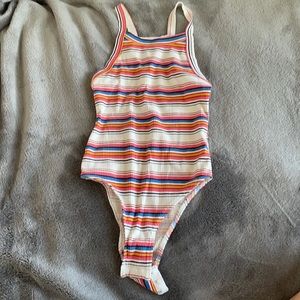 🌷3/$15 Striped Bodysuit